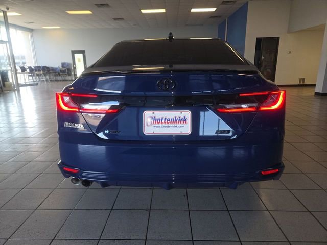 Used 2025 Toyota Camry XSE image 7