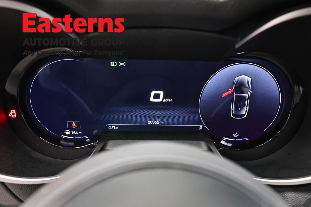 Used 2024 Alfa Romeo Stelvio Sprint image 18