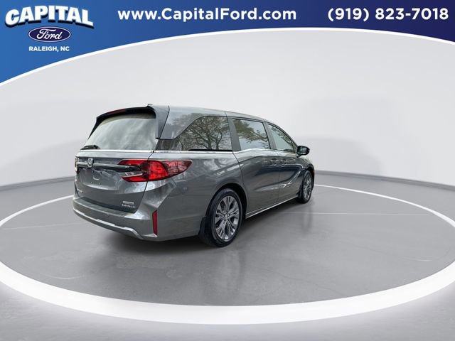 Used 2025 Honda Odyssey Touring image 8