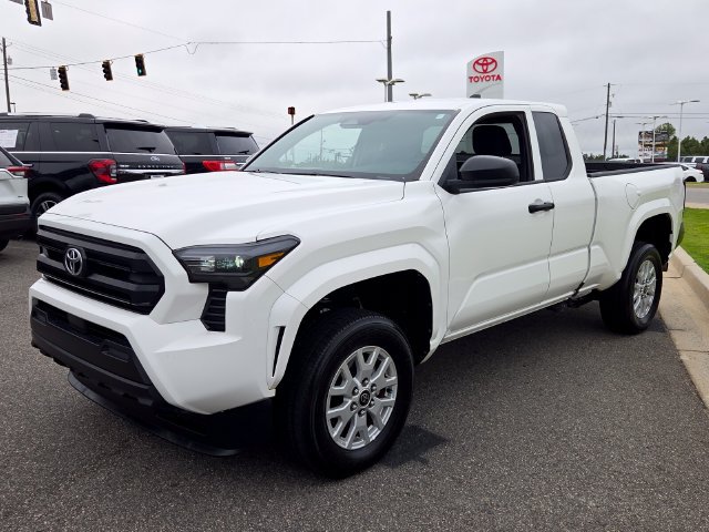 Used 2024 Toyota Tacoma SR w/ Towing Package AWD/4WD image 3