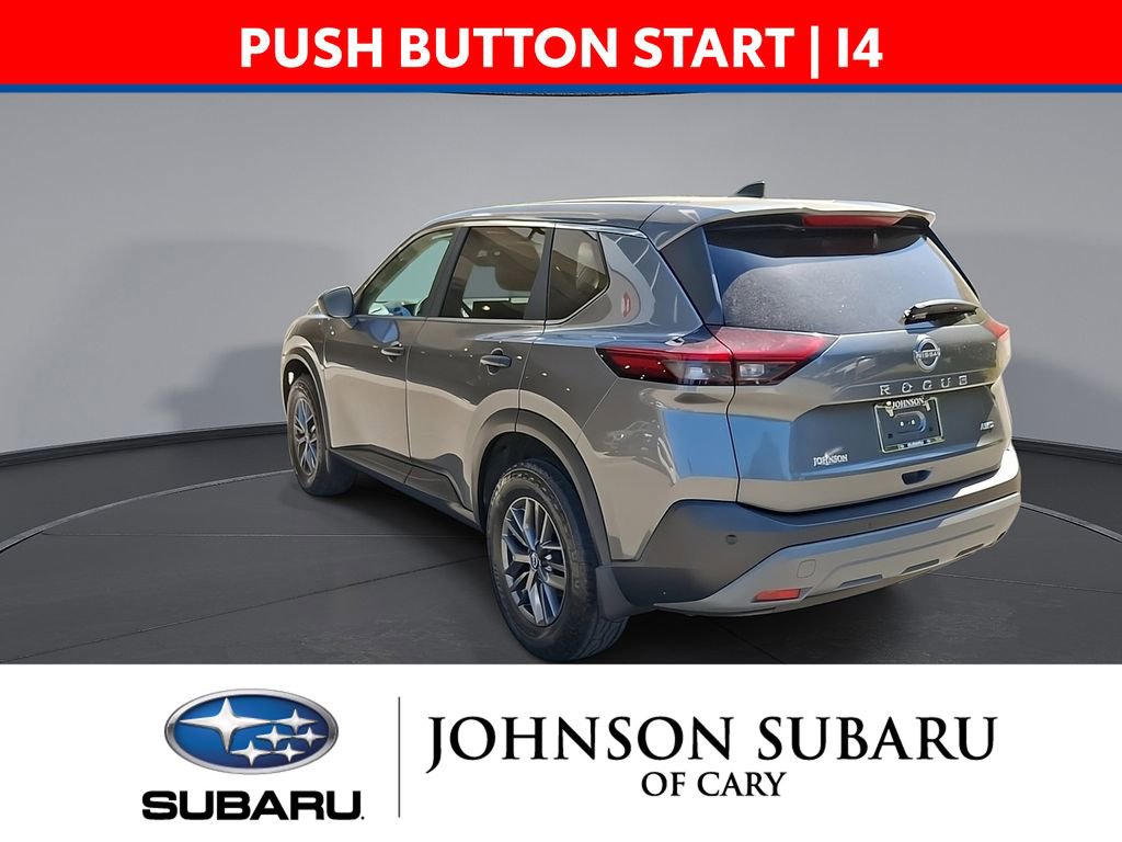 Used 2023 Nissan Rogue S AWD/4WD image 2