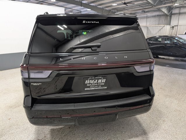 Used 2024 Lincoln Navigator L Reserve w/ Equipment Group 201A AWD/4WD image 4
