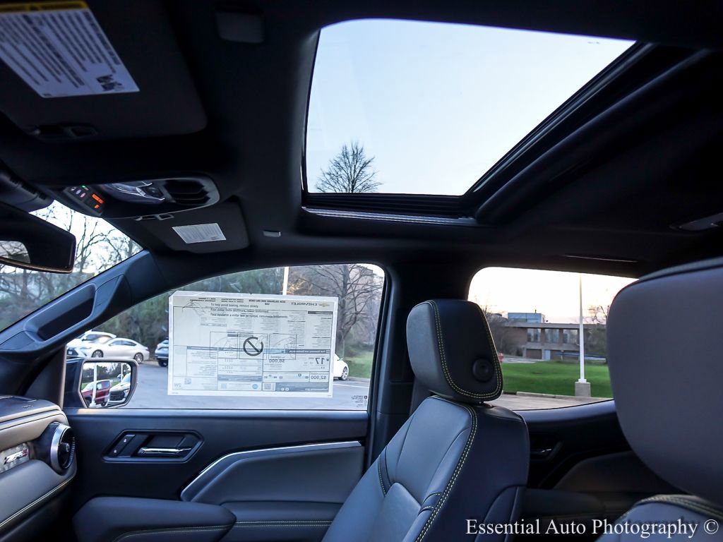 New 2026 Chevrolet Colorado ZR2 w/ Technology Package image 11