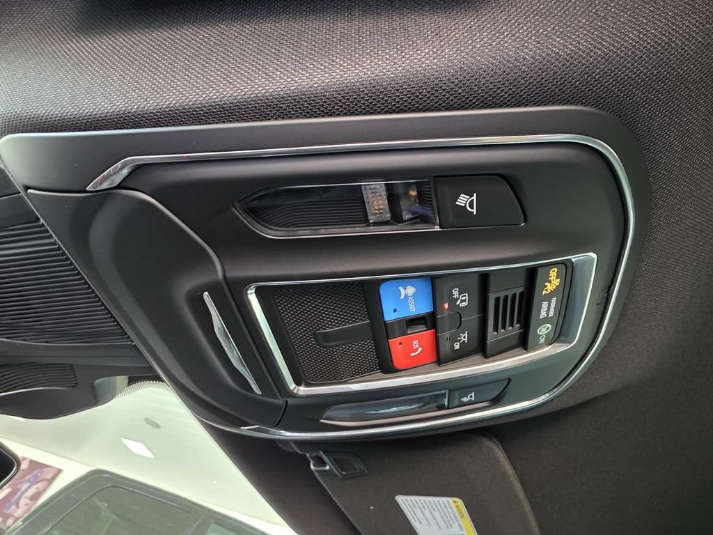 New 2026 Dodge Charger R/T w/ Driver Convenience Group AWD/4WD image 30