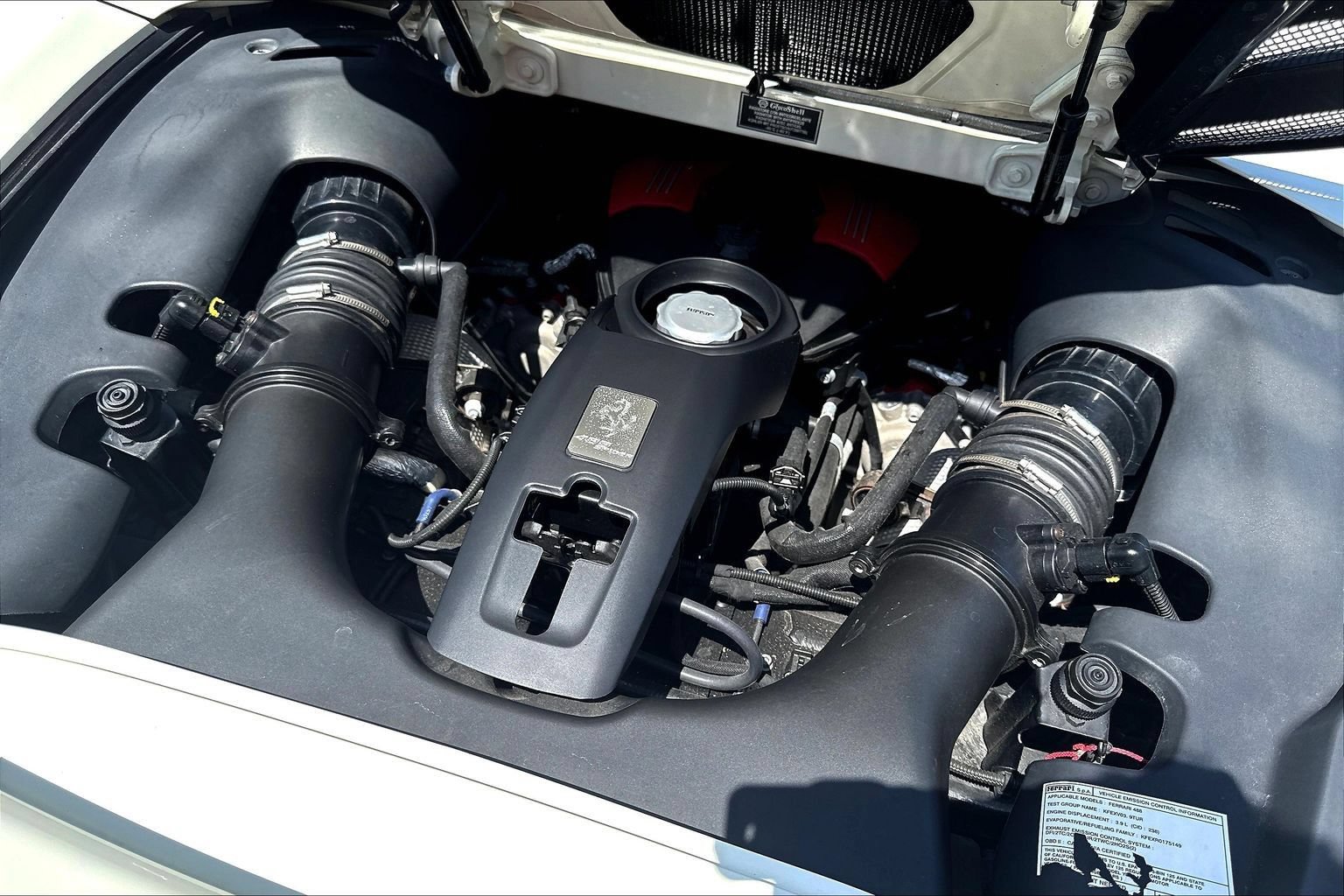 Used 2019 Ferrari 488 Spider RWD image 25