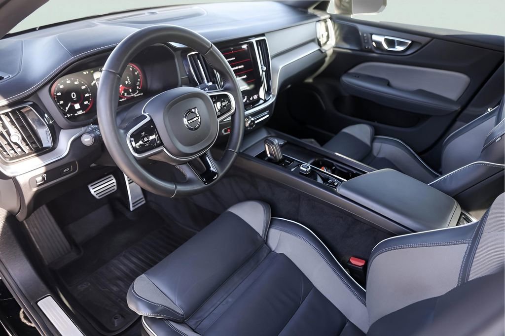 Used 2022 Volvo S60 B5 R-Design w/ Climate Package image 13