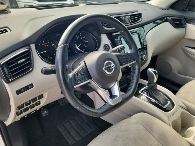 Certified 2021 Nissan Rogue Sport SV FWD image 19