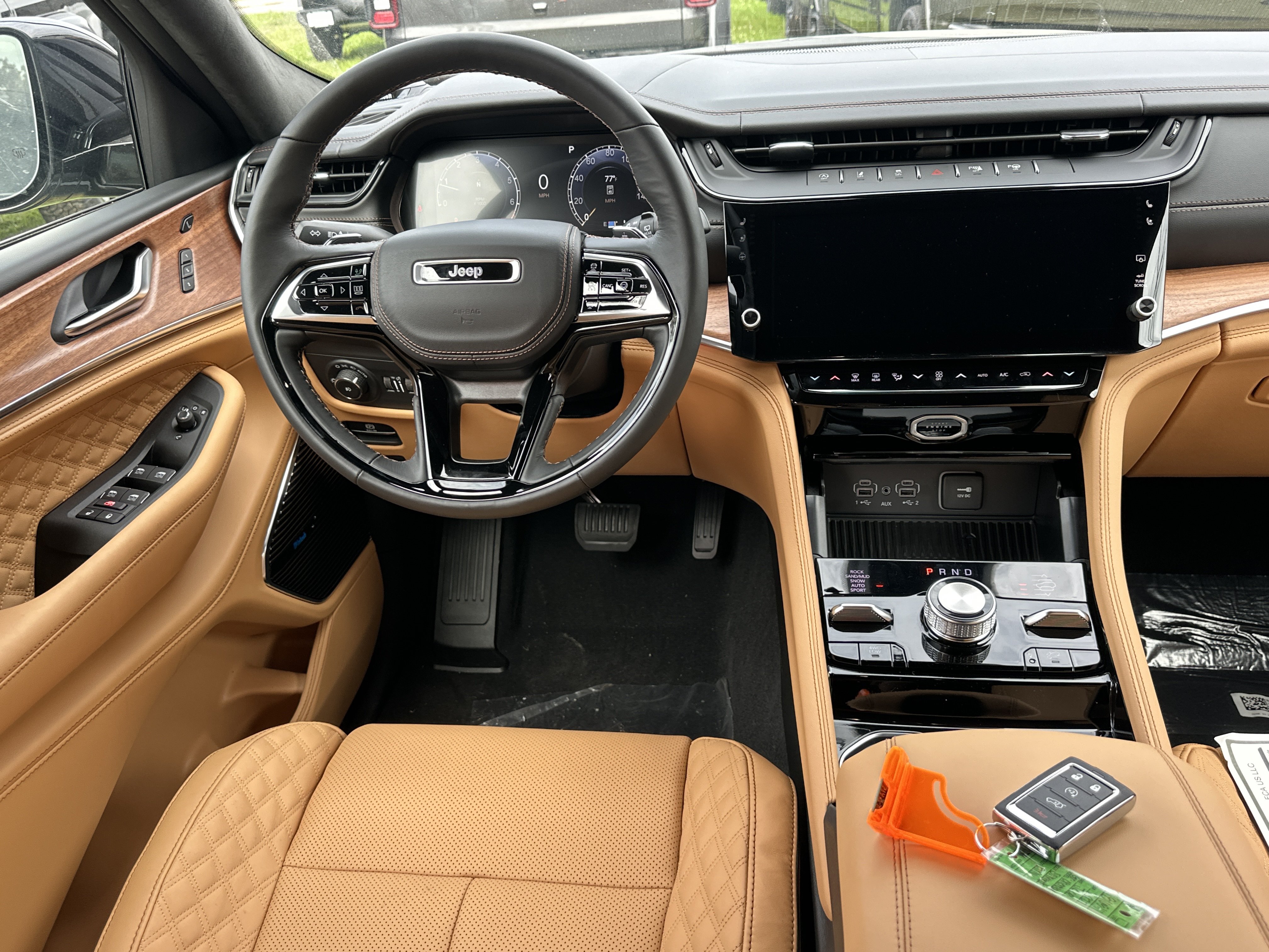 New 2027 Jeep Grand Cherokee Summit AWD/4WD image 33