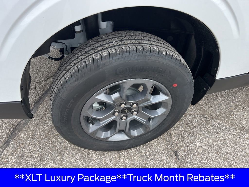 New 2025 Ford Maverick XLT w/ XLT Luxury Package image 43