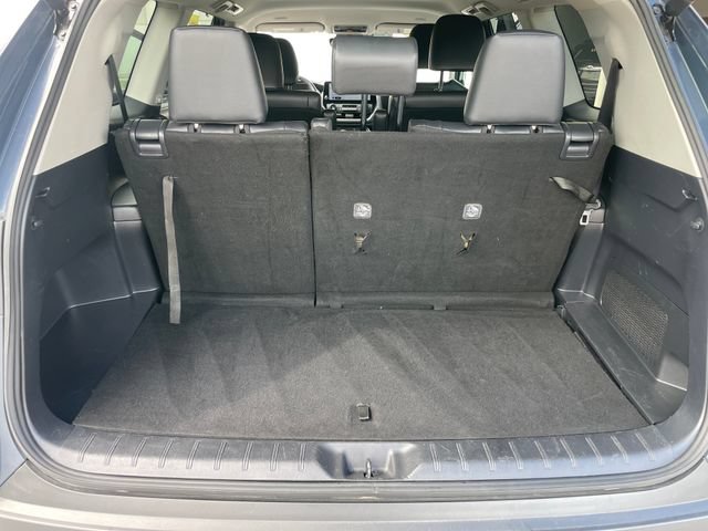 Used 2025 Toyota Grand Highlander AWD image 23