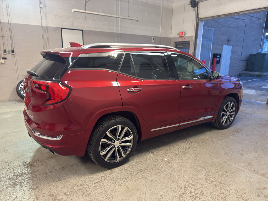 Used 2019 GMC Terrain Denali w/ Driver Alert Package II image 6