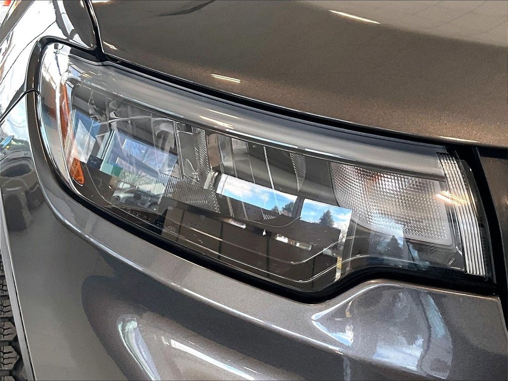 Used 2023 Jeep Compass Altitude image 31