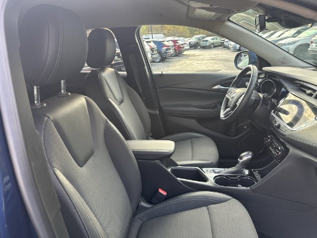 Used 2023 Buick Encore GX Select AWD/4WD image 34