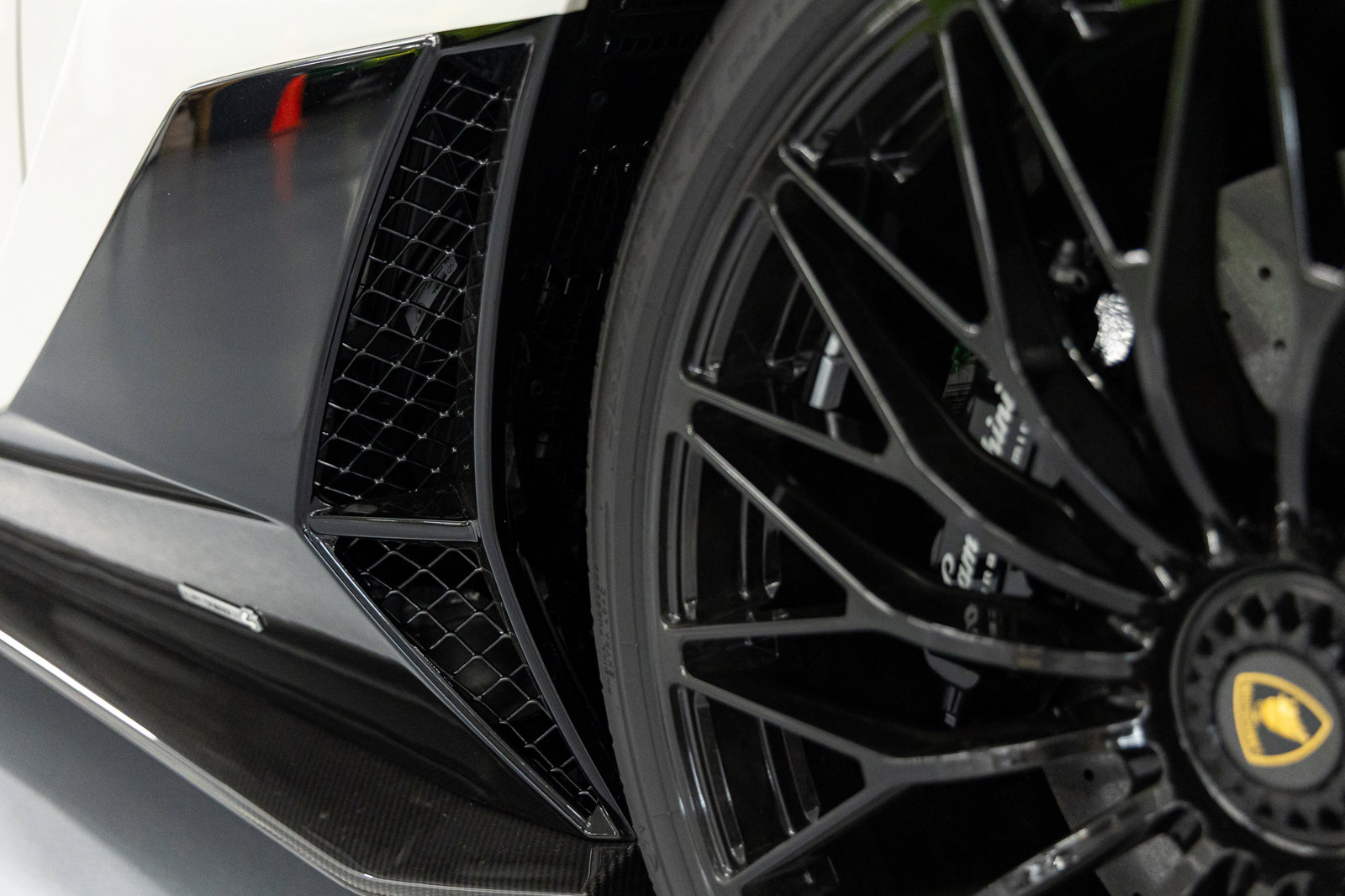 Used 2022 Lamborghini Aventador LP 780-4 Ultimae image 35