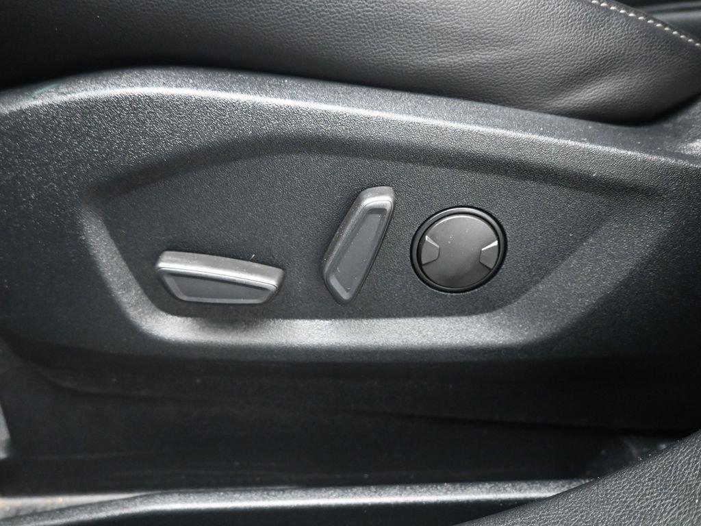 Certified 2020 Ford Edge SEL w/ Convenience Package image 11