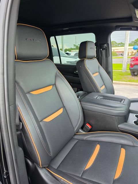 Used 2024 GMC Yukon XL AT4 w/ AT4 Premium Plus Package AWD/4WD image 27