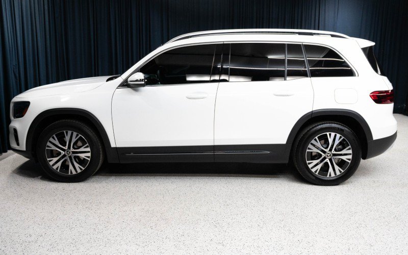 Certified 2026 Mercedes-Benz GLB 250 image 8