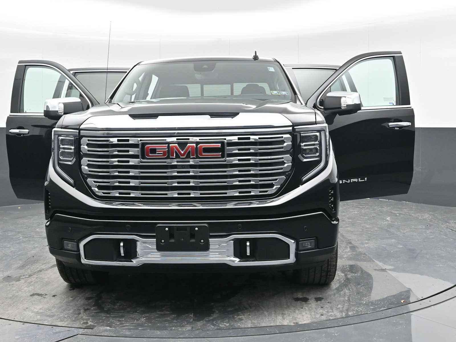 New 2024 GMC Sierra 1500 Denali w/ Technology Package image 51