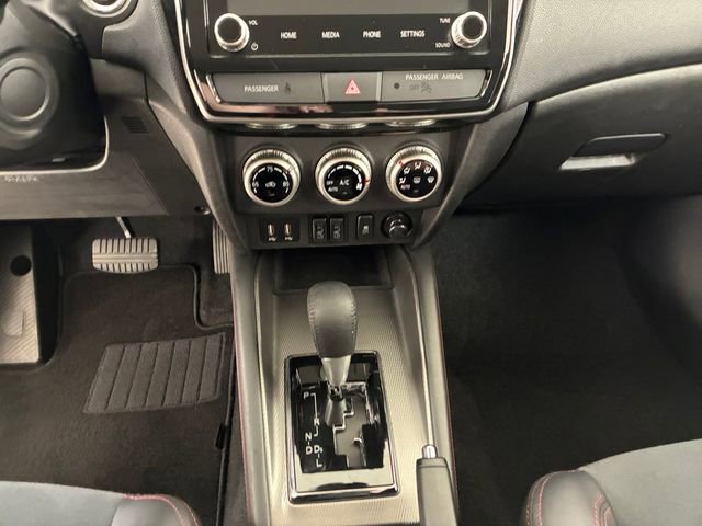 Used 2024 Mitsubishi Outlander Sport SE image 21