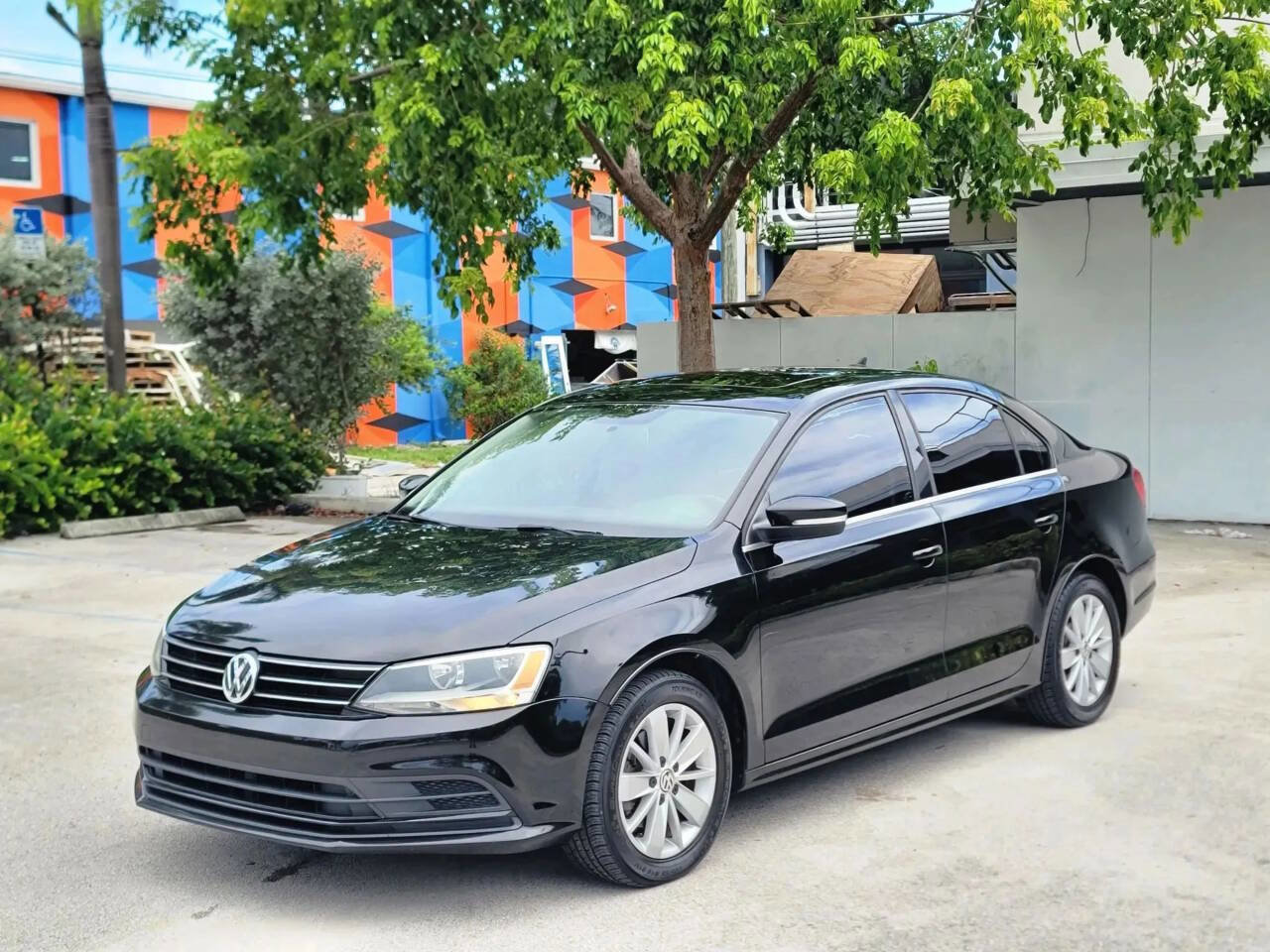 Used 2015 Volkswagen Jetta Sport FWD image 18