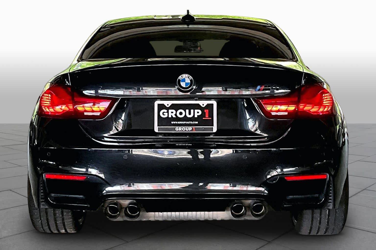 Used 2020 BMW M4 Coupe w/ Competition Package RWD image 4