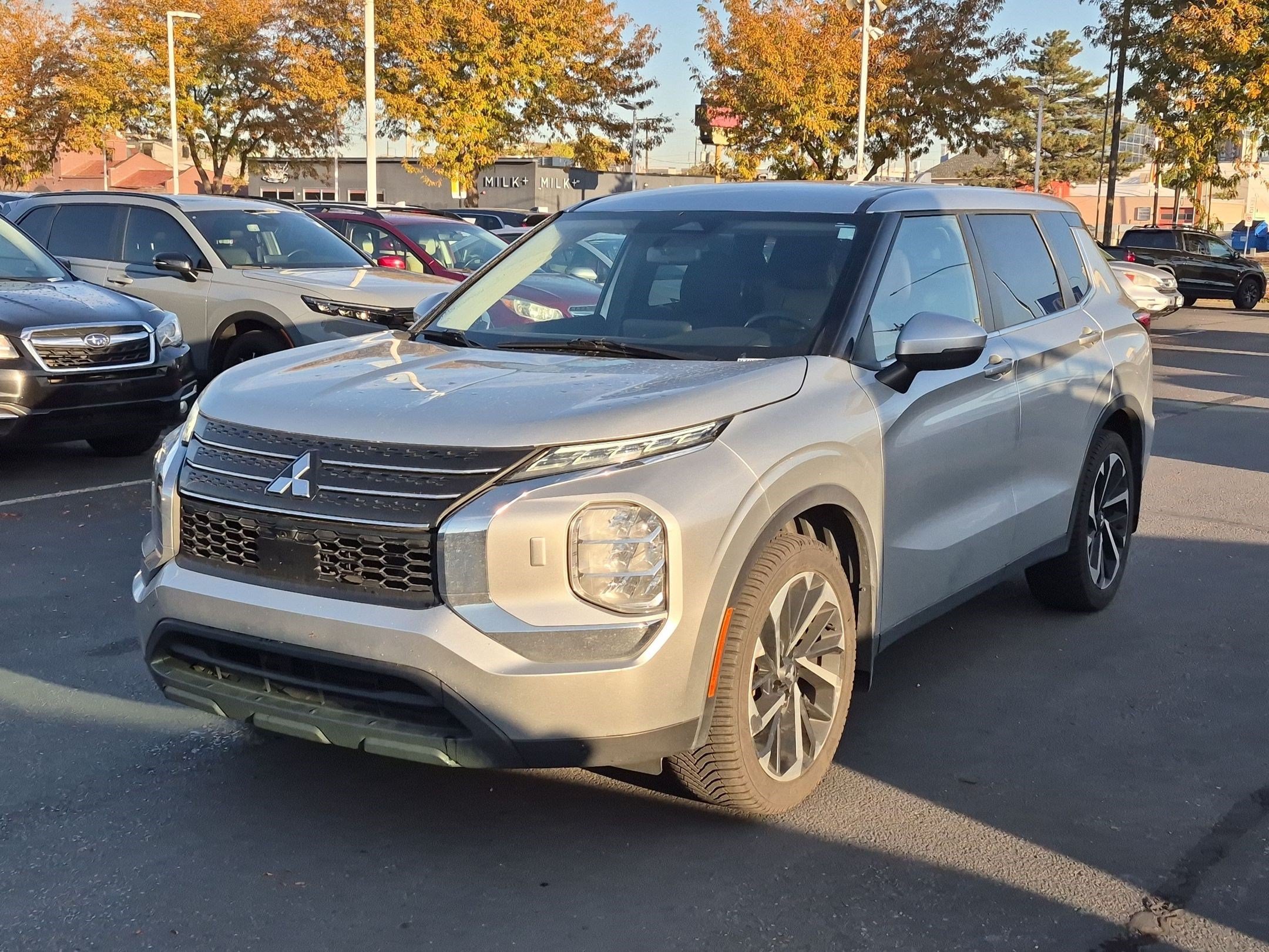 Used 2022 Mitsubishi Outlander ES AWD/4WD image 10
