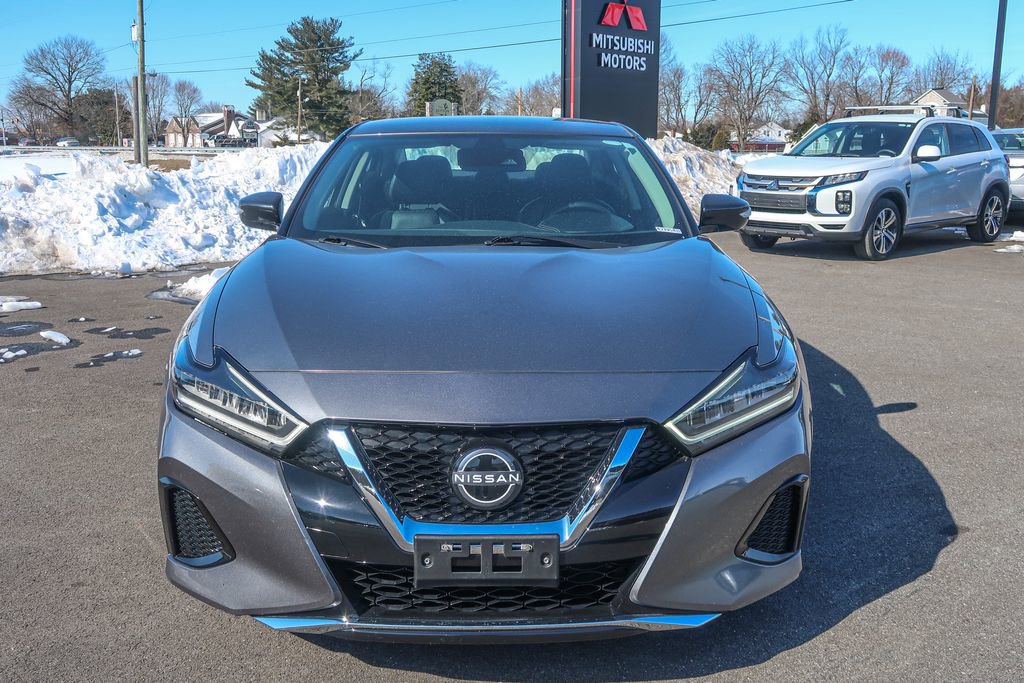 Used 2023 Nissan Maxima SV w/ Floor Mat Group image 6