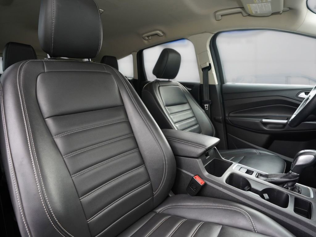 Used 2019 Ford Escape SEL image 23