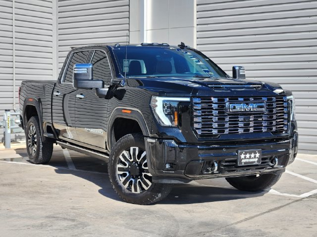 Used 2026 GMC Sierra 2500 Denali Ultimate AWD/4WD image 2