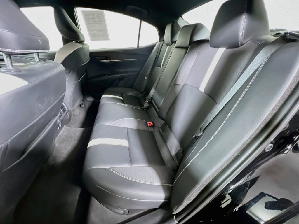 Certified 2026 Toyota Camry SE FWD image 21