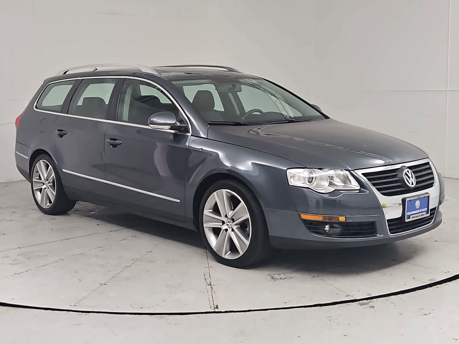 Used 2010 Volkswagen Passat Komfort FWD image 8