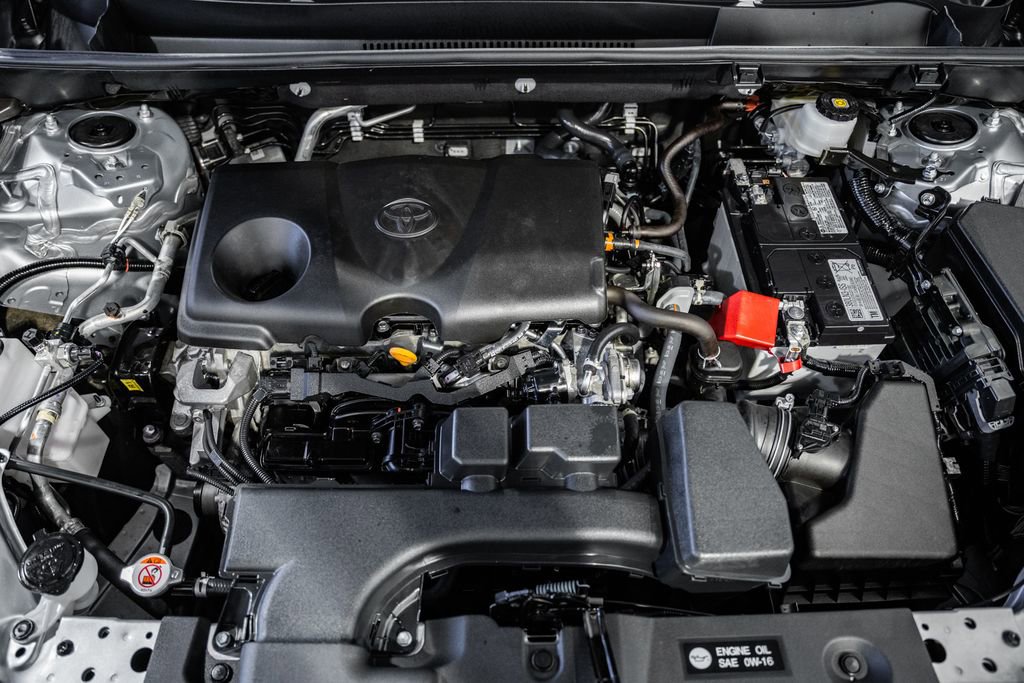 Used 2025 Toyota RAV4 LE image 15