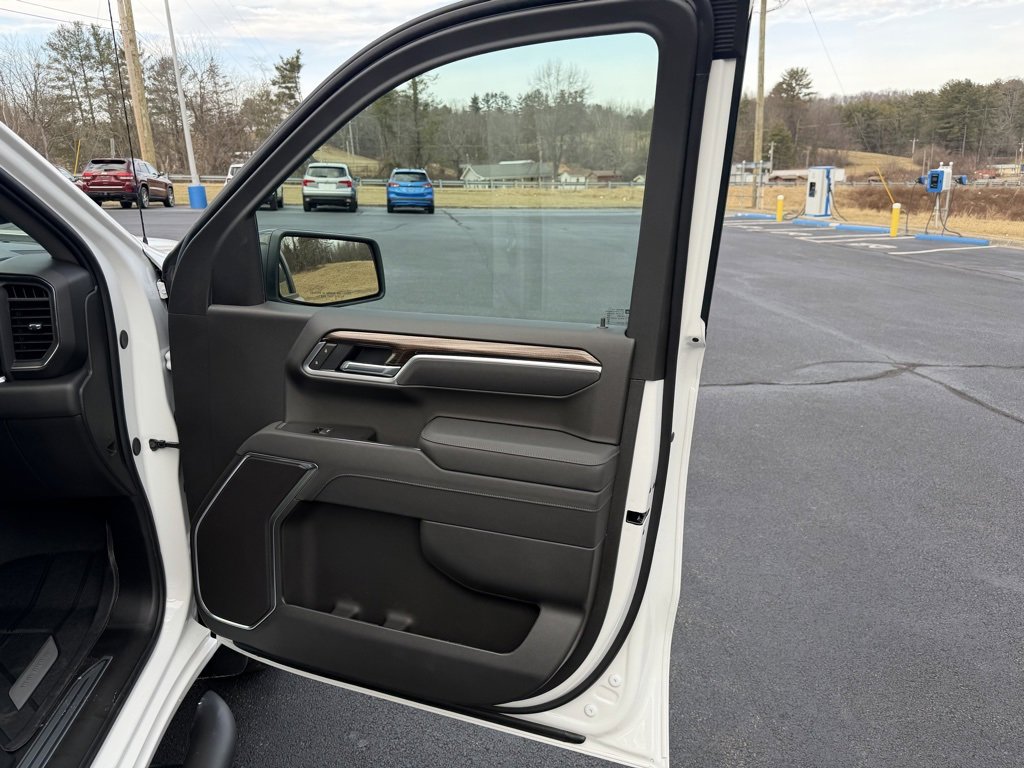 New 2026 Chevrolet Silverado 1500 RST w/ RST Select Package image 25