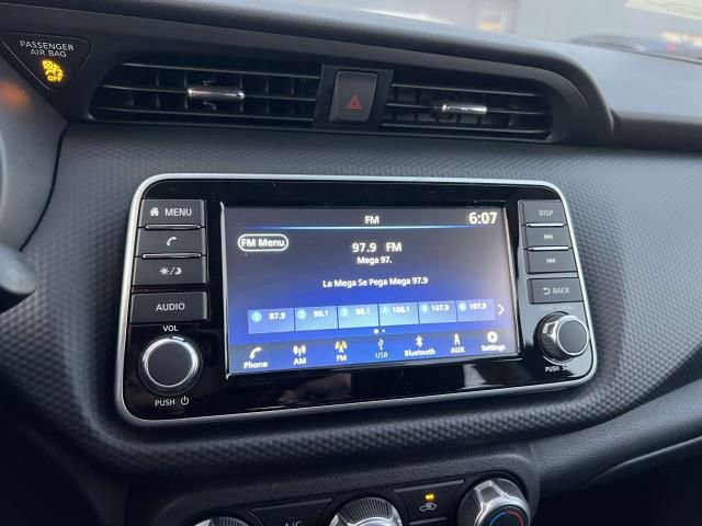 New 2025 Nissan Kicks Play S image 29