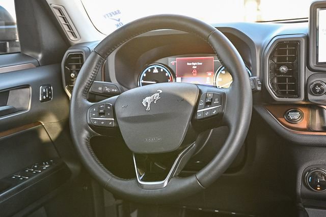 Used 2023 Ford Bronco Sport Outer Banks w/ Tech Package image 18