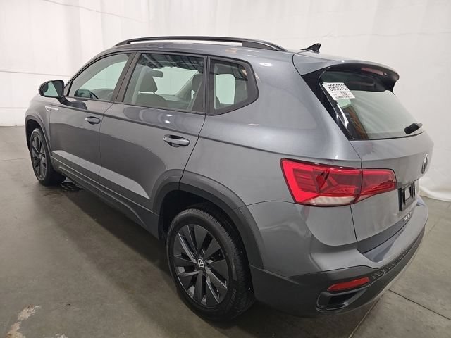 Used 2022 Volkswagen Taos S w/ IQ Drive S Package FWD image 4