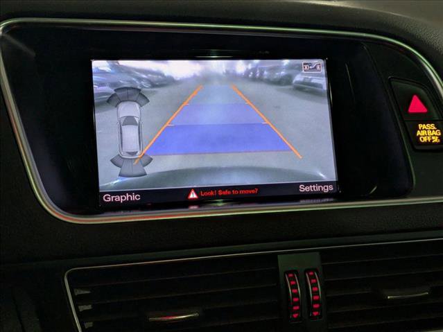 Used 2017 Audi Q5 2.0T Premium Plus w/ Technology Package image 14