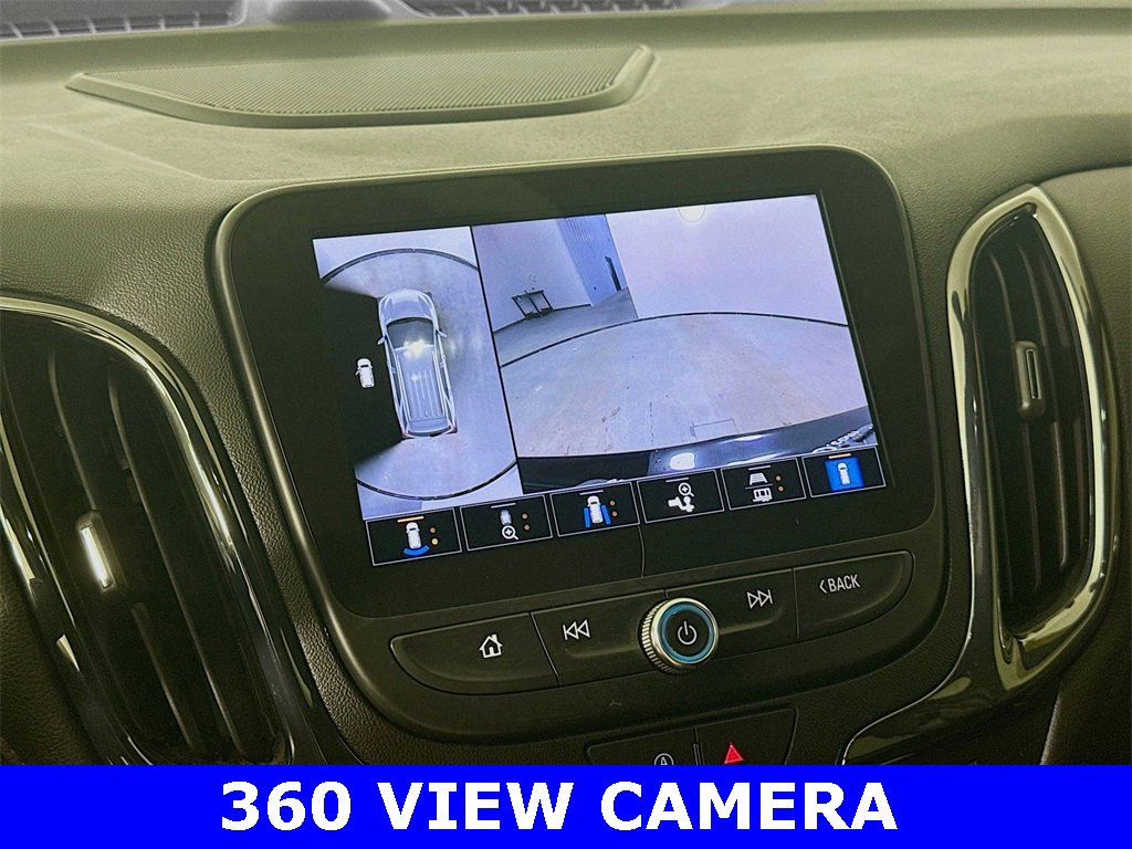 Used 2023 Chevrolet Equinox RS w/ RS Leather Package image 4