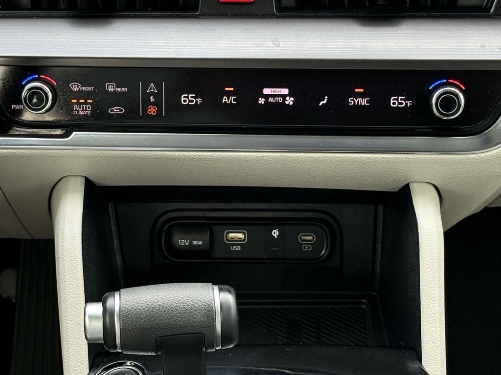 Used 2025 Kia Sportage EX w/ Premium Package image 25