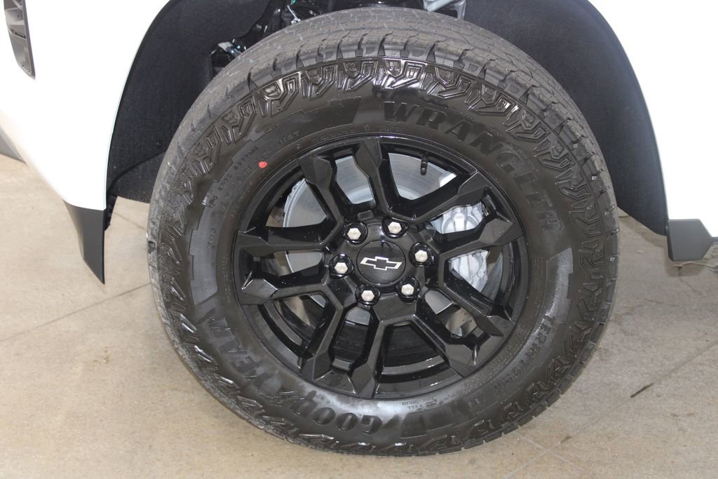 New 2025 Chevrolet Colorado Z71 w/ Midnight Edition AWD/4WD image 49