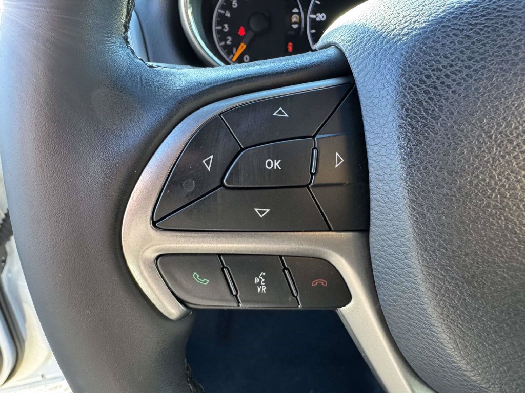 Used 2019 Jeep Grand Cherokee Limited w/ Luxury Group II AWD/4WD image 20