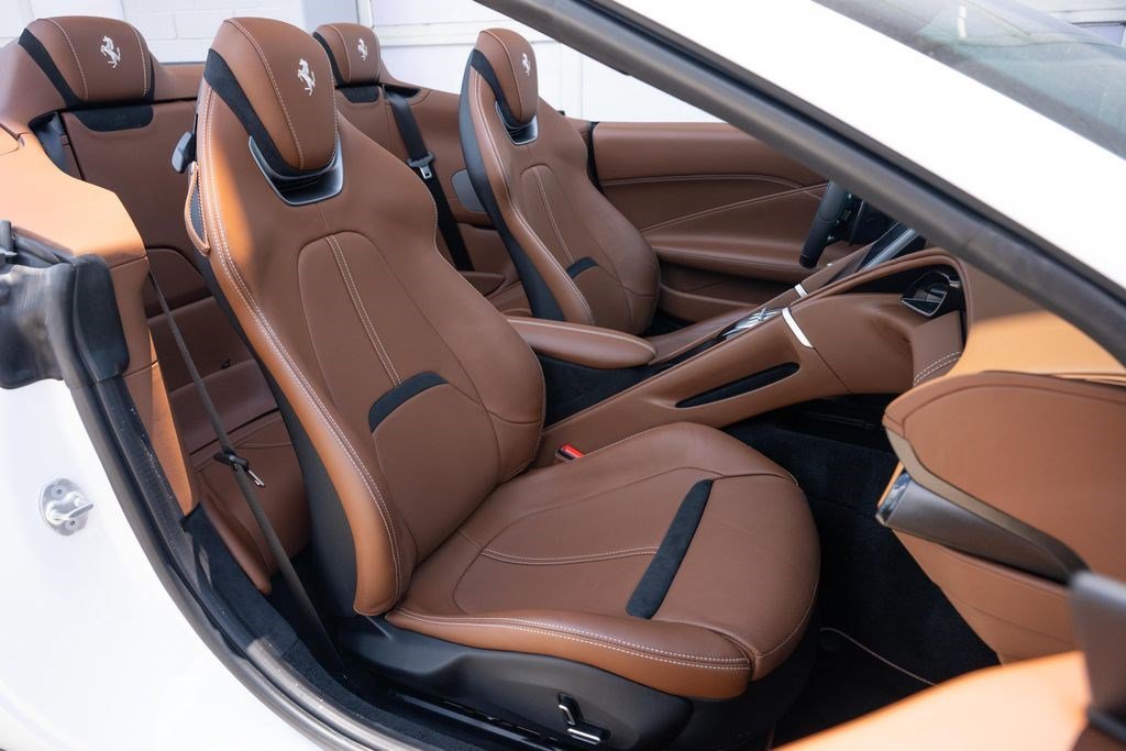 Used 2024 Ferrari Roma Spider RWD image 58