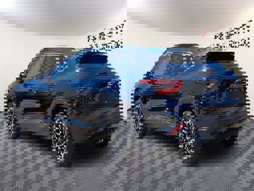 Used 2024 Chevrolet Trax RS w/ Driver Confidence Package FWD image 6