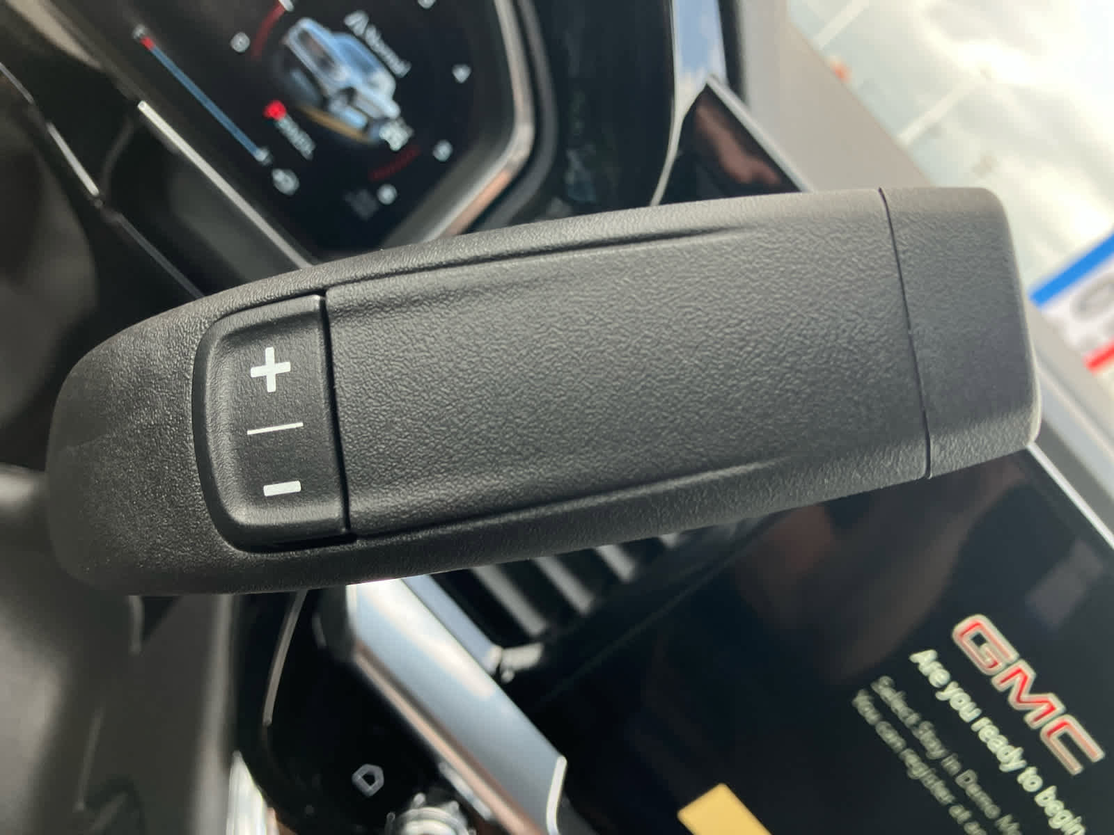 New 2026 GMC Sierra 1500 SLE w/ X31 Off-Road Package image 23