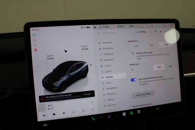 Used 2024 Tesla Model Y Long Range image 37