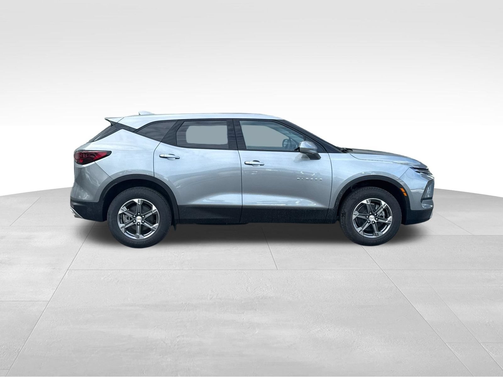 New 2026 Chevrolet Blazer LT FWD image 2