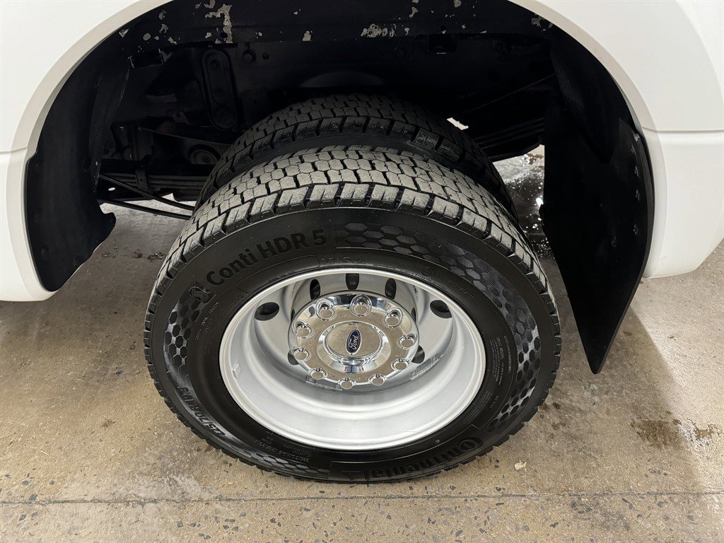 Used 2019 Ford F450 XL w/ Power Equipment Group image 10