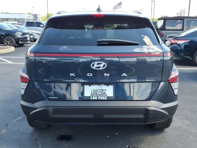 Used 2025 Hyundai Kona SEL FWD image 26