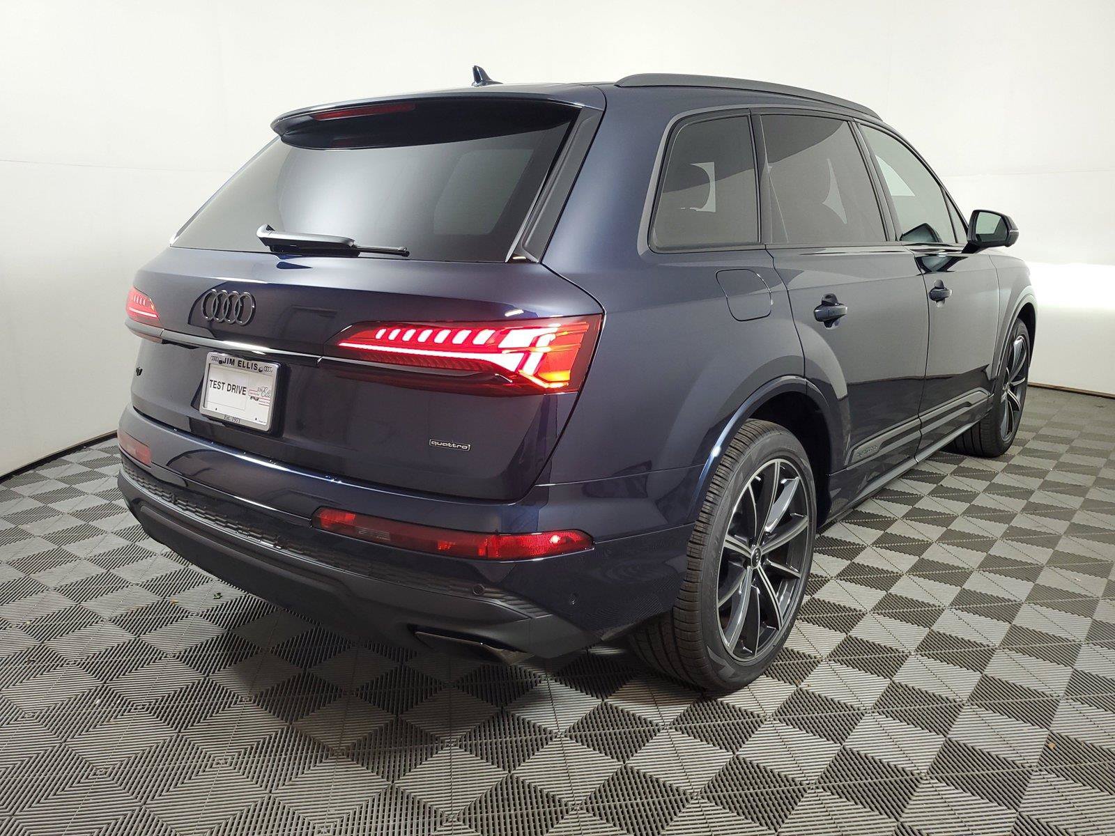 New 2026 Audi Q7 2.0T Premium Plus AWD/4WD image 6