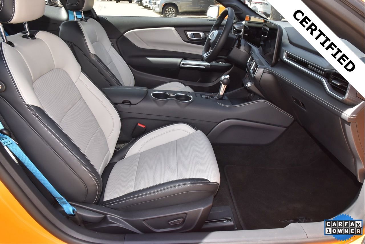 Certified 2026 Ford Mustang Premium image 18